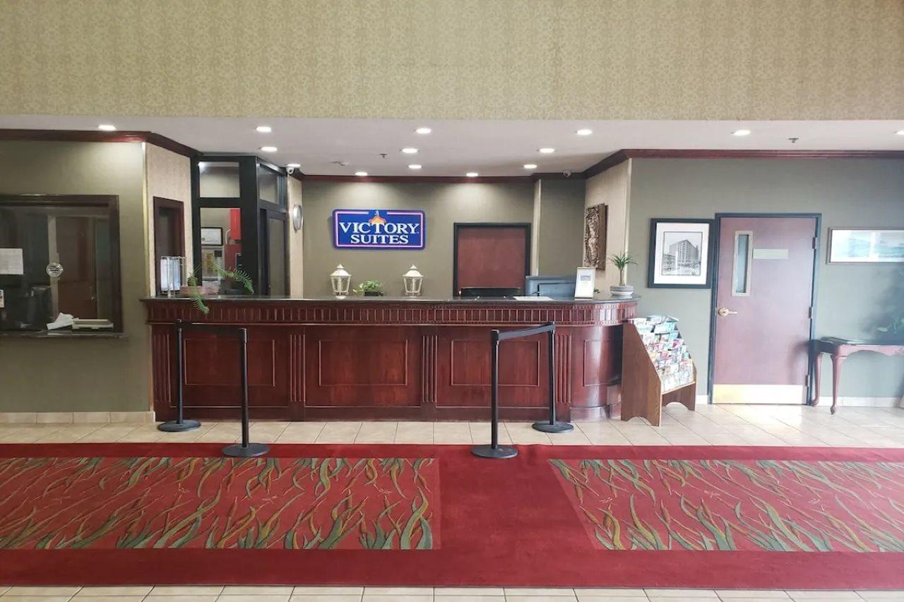 Comfort Suites Detroit/Warren Εξωτερικό φωτογραφία